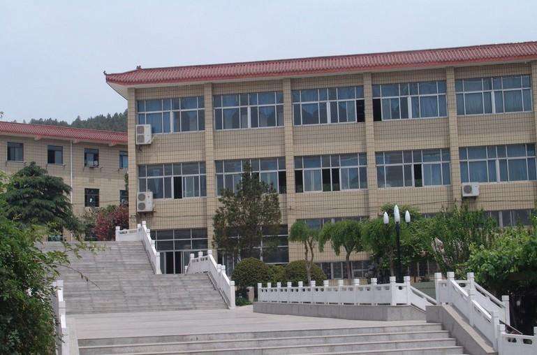 成都铁路学校怎么样